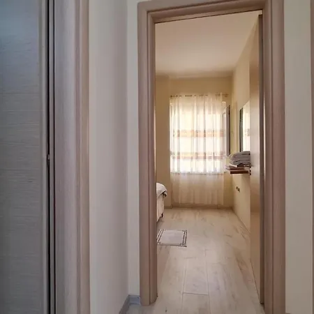 Apartment In Qerret Golem (Tirana)
