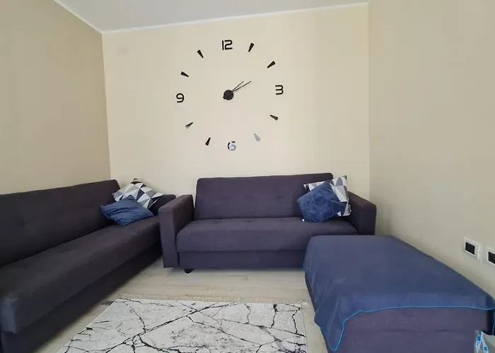 In Qerret Daire Golem (Tirana)