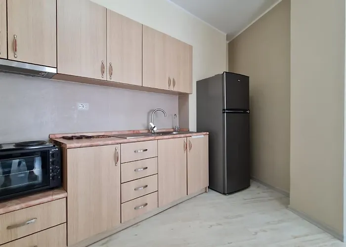 In Qerret Golem (Tirana)